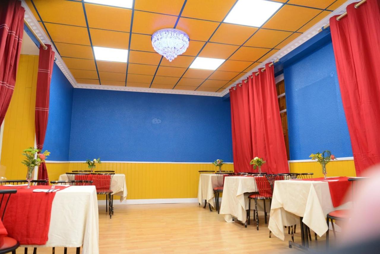 Hotel Aux Armes De Belgique Lourdes Buitenkant foto